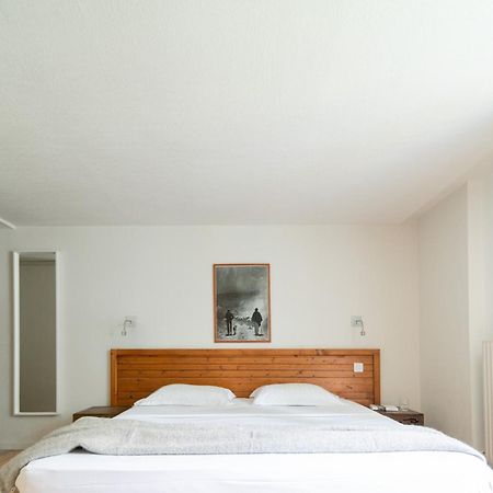 Domaine De Ramonjuan Hotel Bagnères-de-Bigorre Szoba fotó