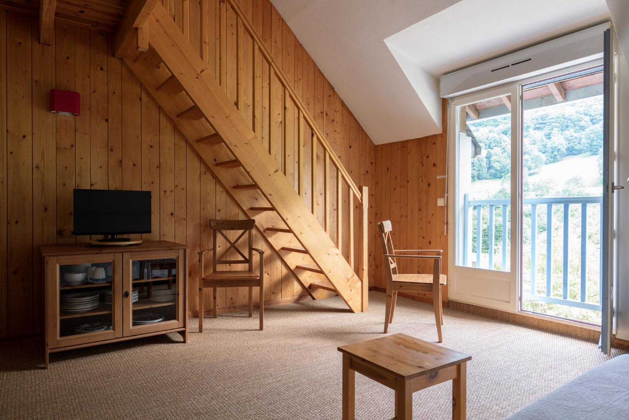 Domaine De Ramonjuan Hotel Bagnères-de-Bigorre Szoba fotó
